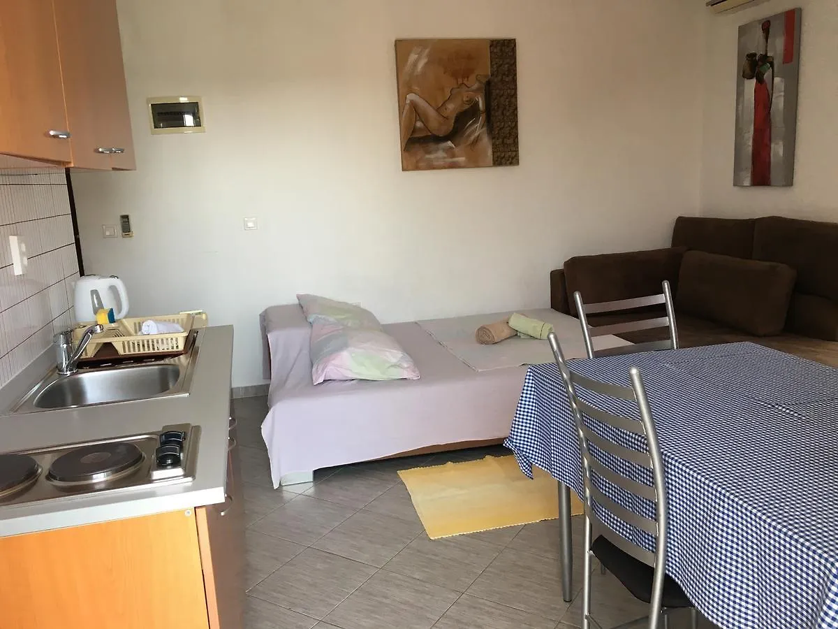 Apartments Curic Затон 0*,  Хорватия